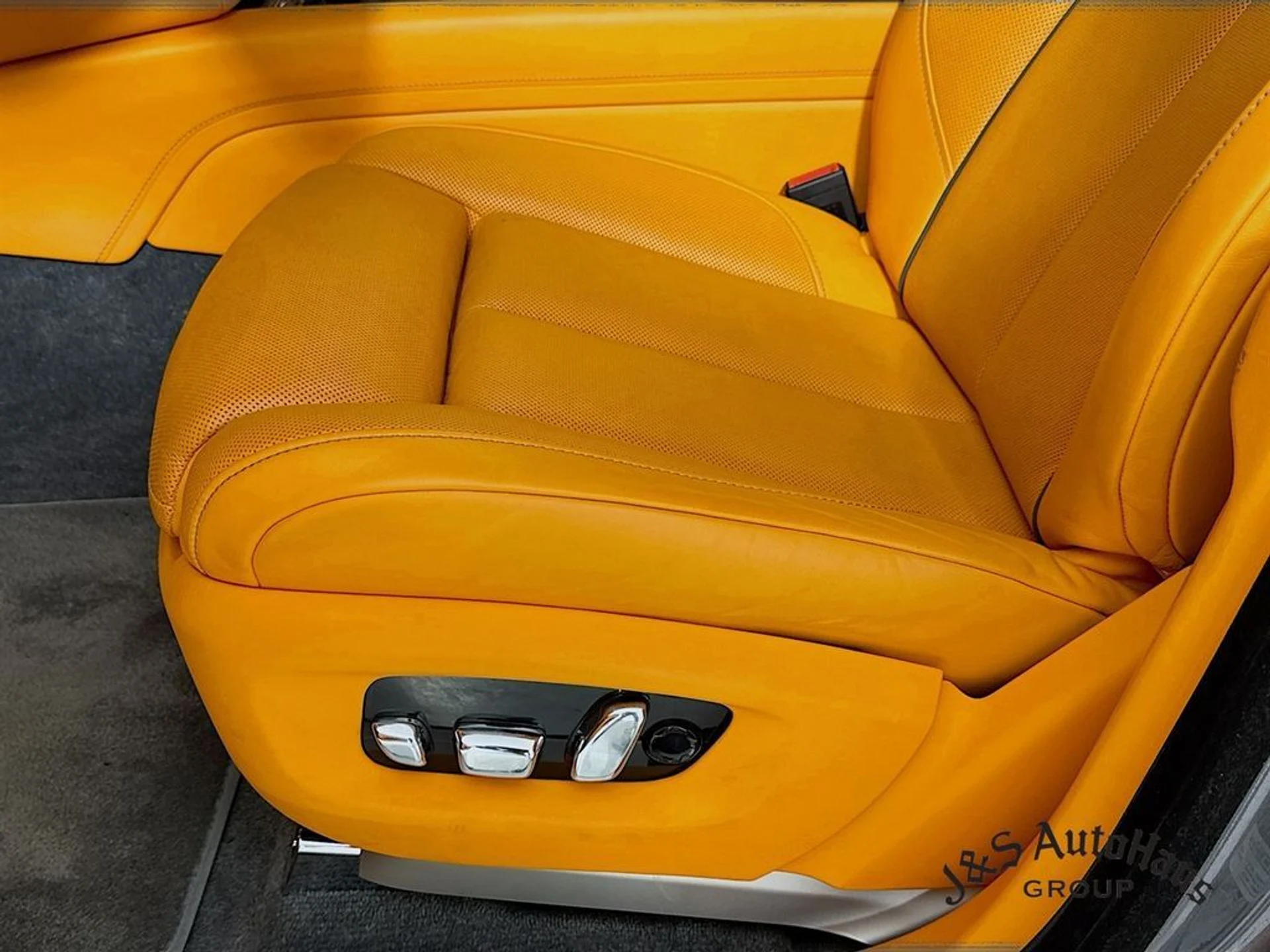 mph024_3060941292_bhlfoz2liygy3rsp22o4oht8329p_d65087b5dc