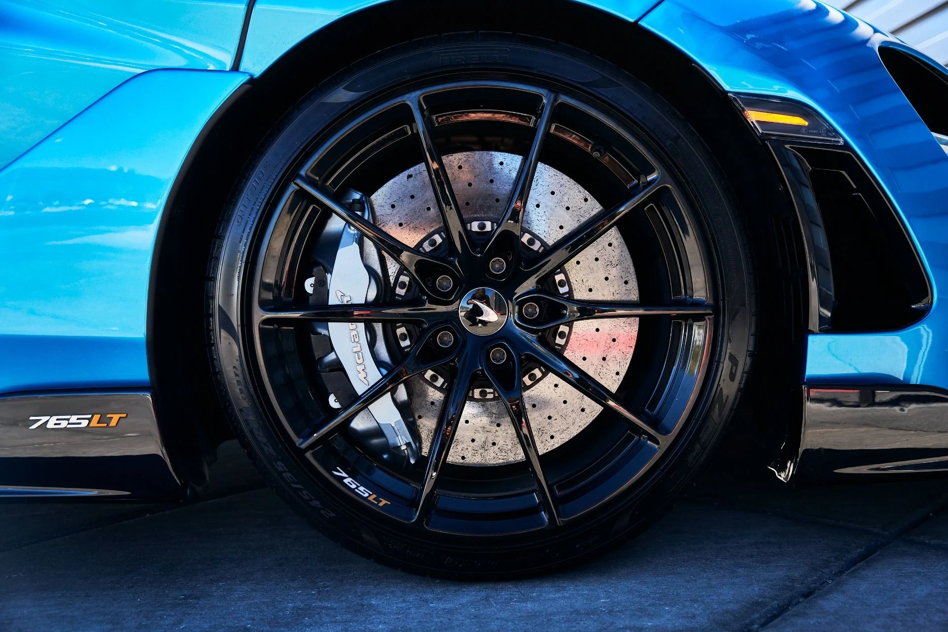 mph024_3065893305_Used_2021_Mc_Laren_765_LT_Base_1772822773_52d57bfacb