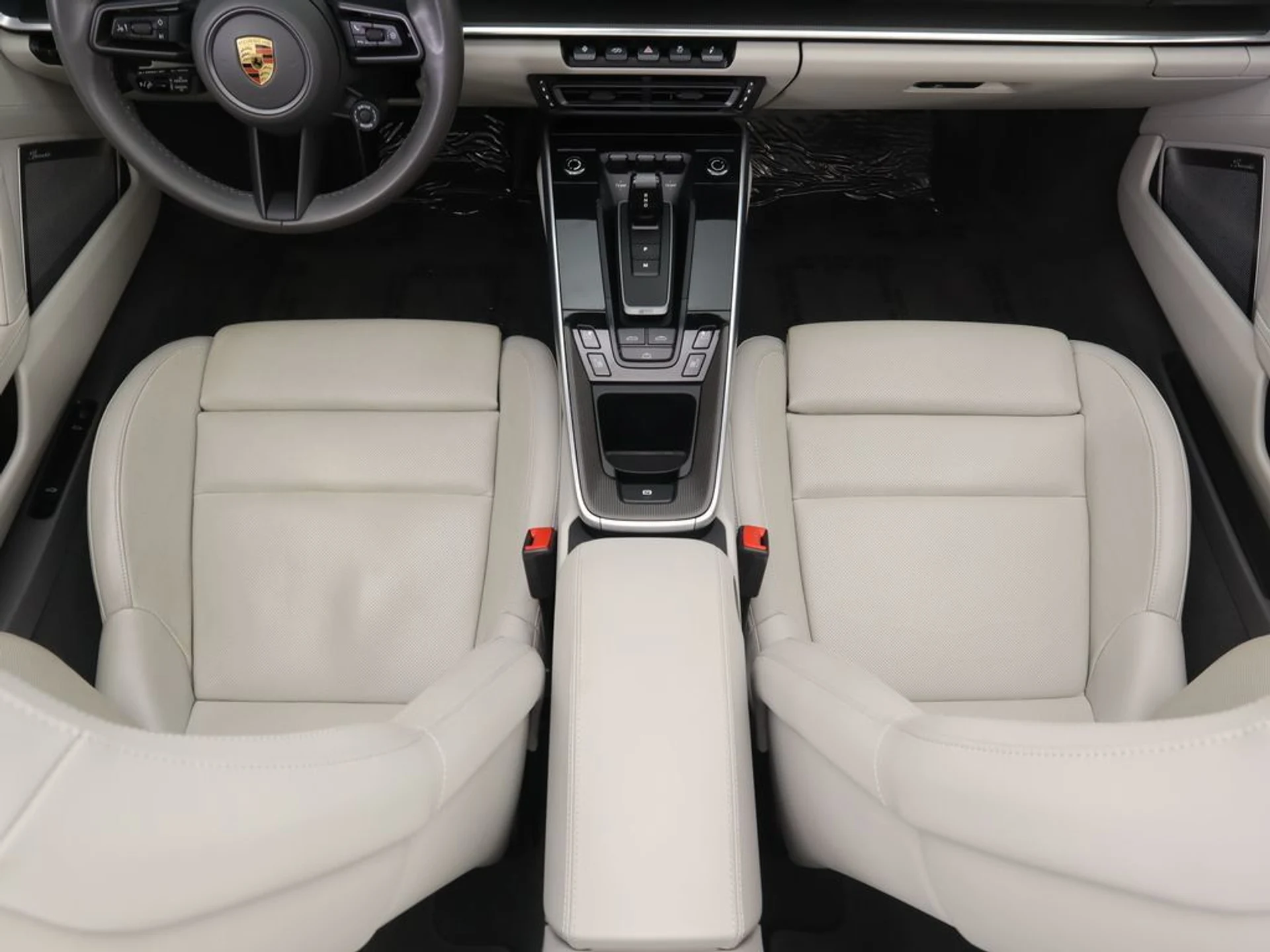 mph024_3071616784_used_2021_porsche_911_carrera4scabriolet_8119_22977692_25_1024_39e88d69e4