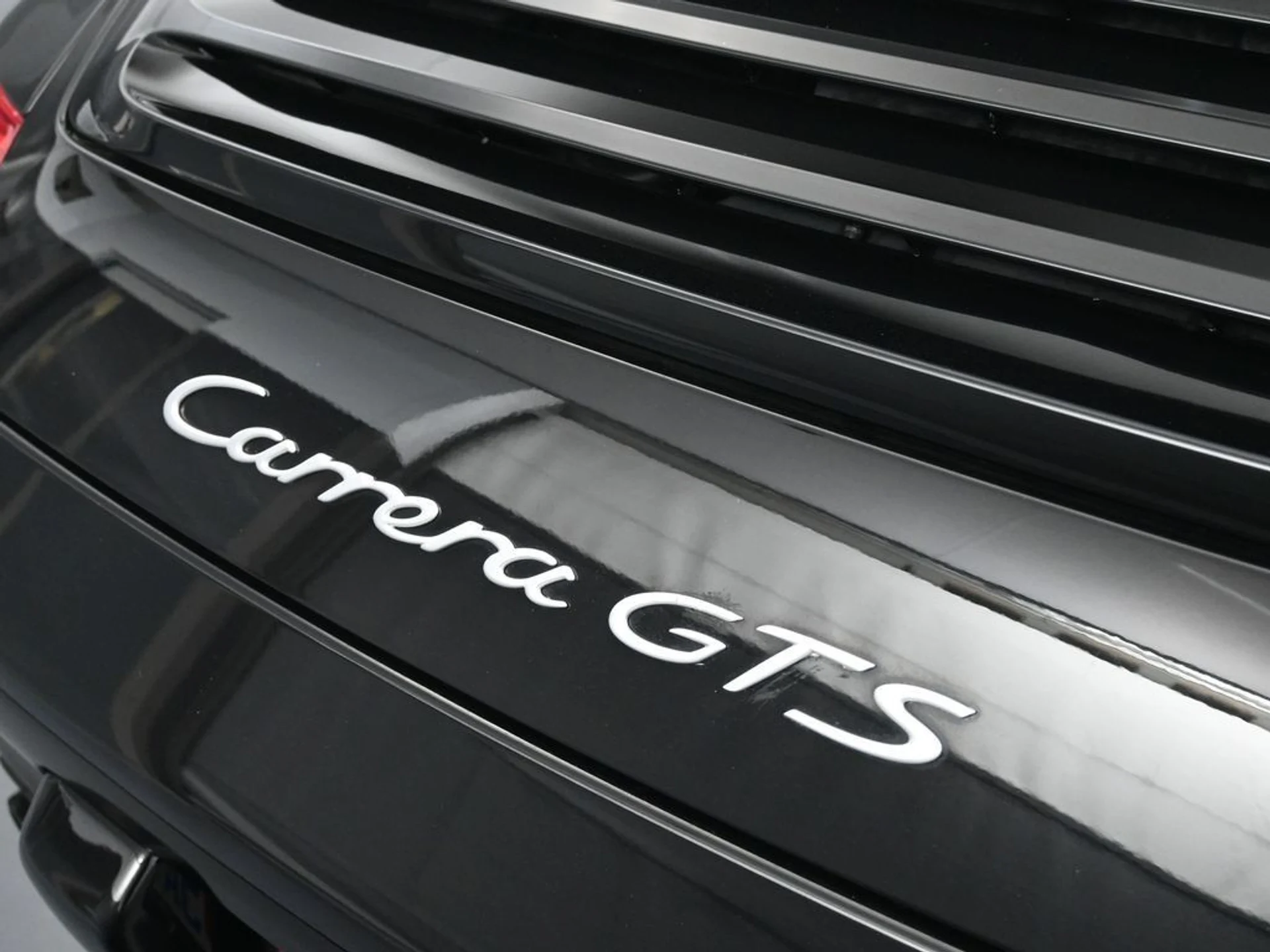 mph024_3072471122_a1197f65b7c63708f37235888a96c3ef_2e215fc3d0