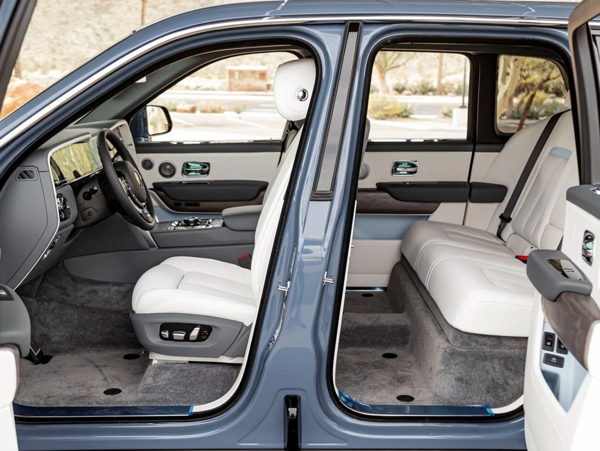 mph024_3074357904_25_ee3941742b