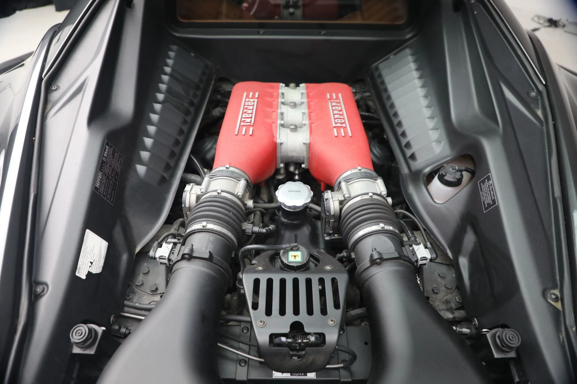 mph024_3077482129_Used_2012_Ferrari_458_Italia_1781555237_6136756021