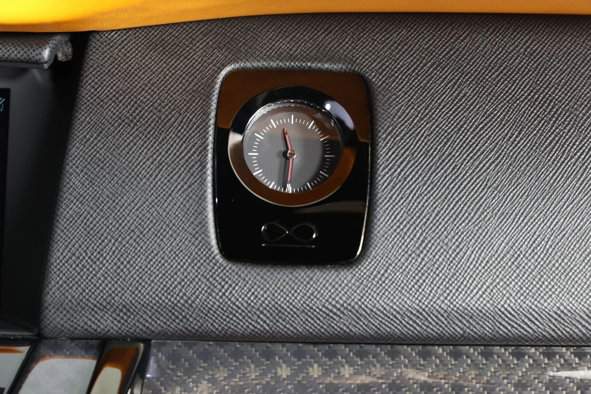 mph024_308285171_56bef40ba465f41daad337c8a9b4d7ee_d2d25f8a74