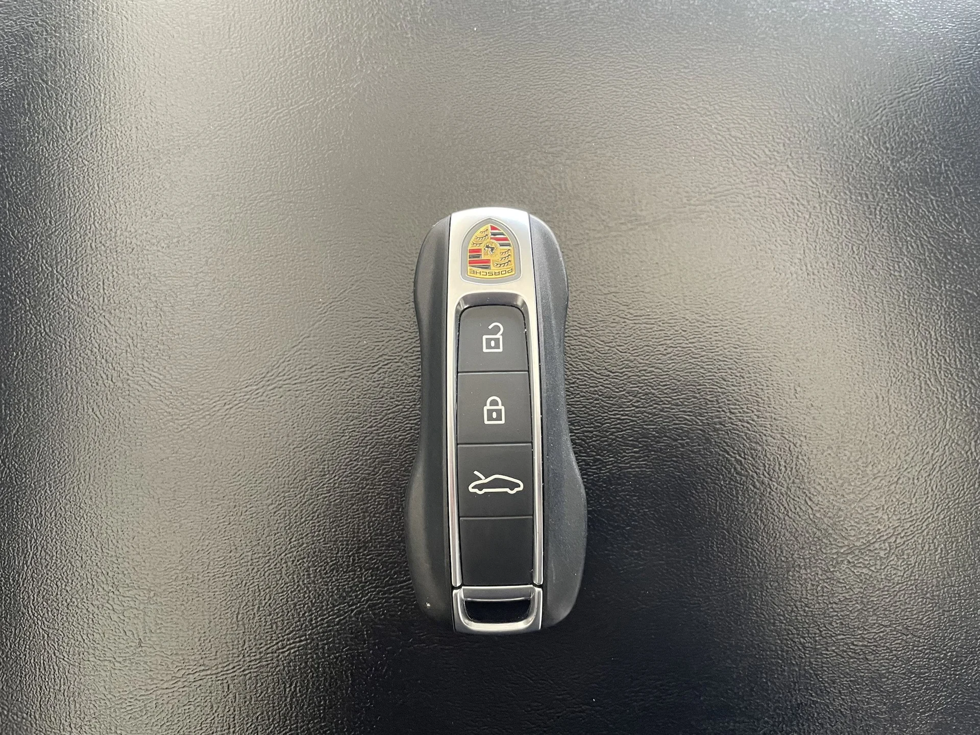 mph024_3083424312_2544762843facabff8b8f2a526b39f3ax_cf7d609b48