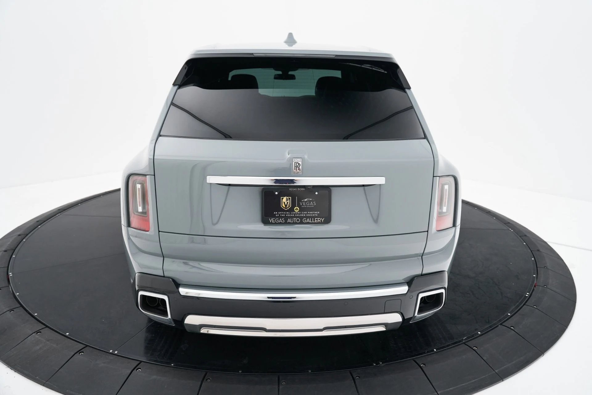mph024_3089084675_Used_2025_Rolls_Royce_Cullinan_Base_1792628391_bd4d2040b1