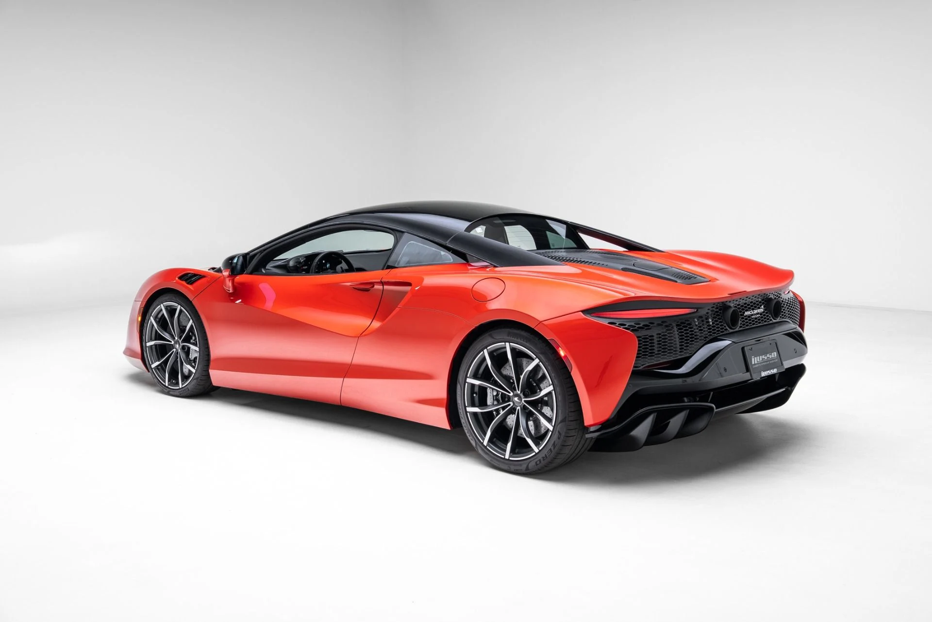 mph024_3091786896_Used_2024_Mc_Laren_Artura_1774465239_f1f69d2d08