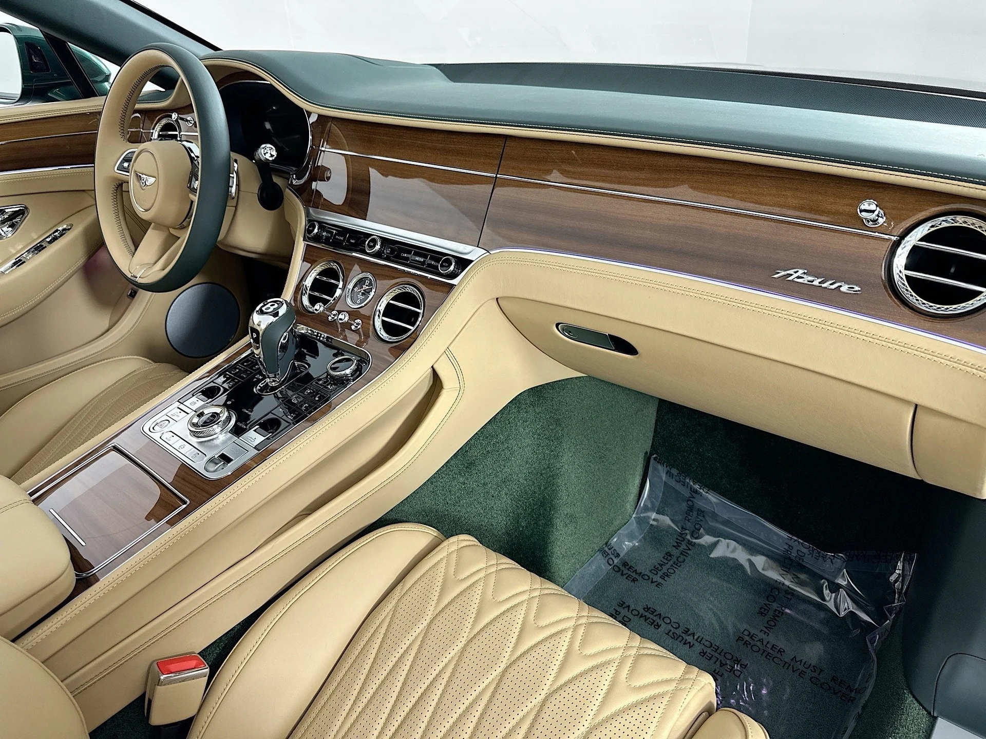 mph024_3093765547_25_05ff934281