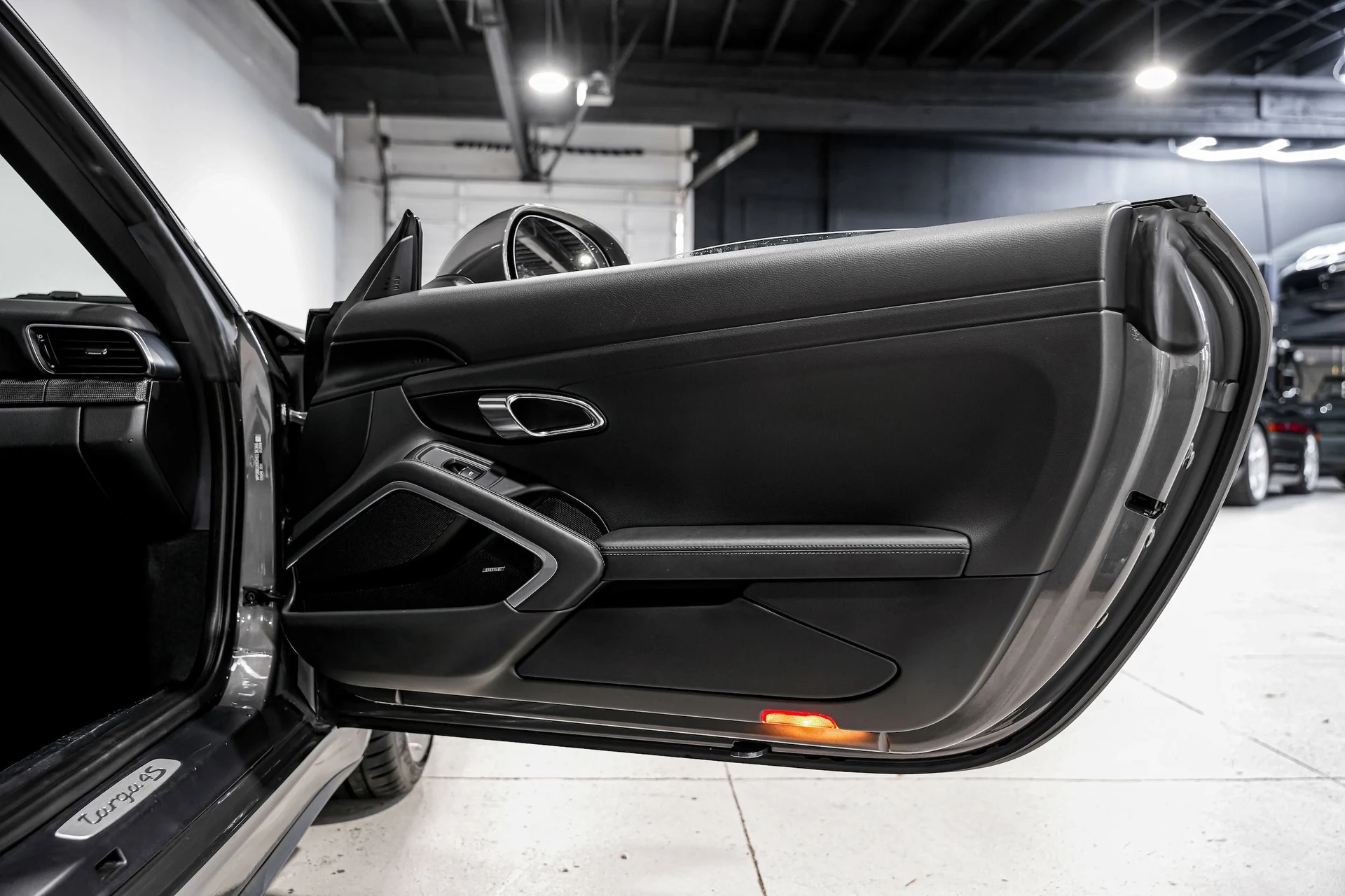 mph024_3095191911_368ac9645f33a07217149d3855870b28x_4b3b806d05