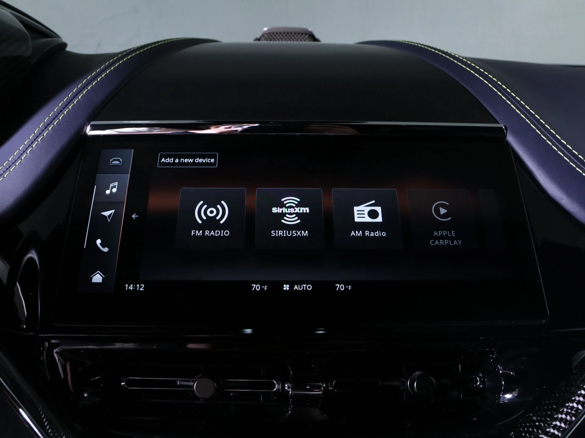 mph024_3098013379_Used_2025_Aston_Martin_DBX_707_1758482784_38576b06ca