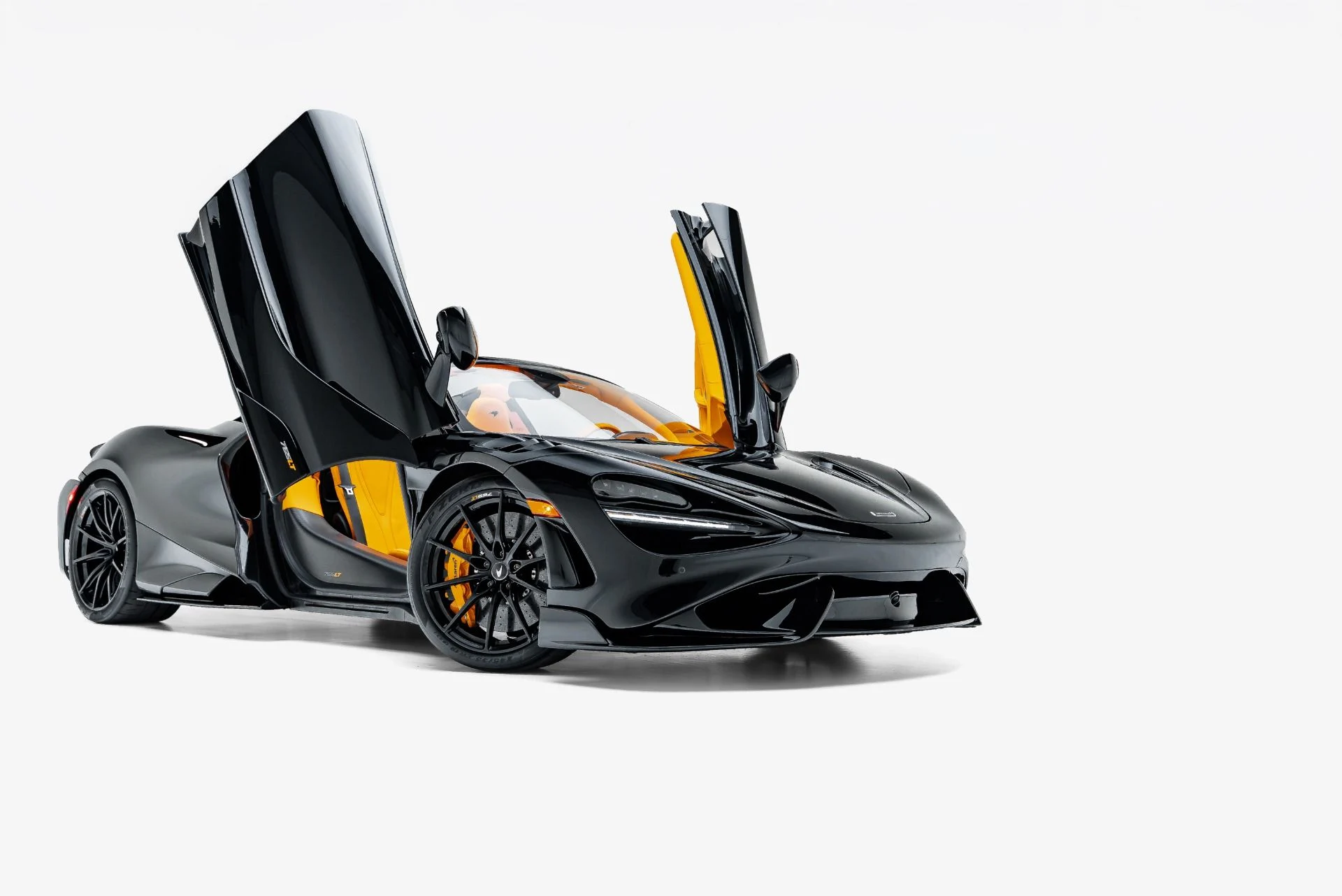 mph024_3102033289_Used_2022_Mc_Laren_765_LT_Spider_1792622288_3e08376997