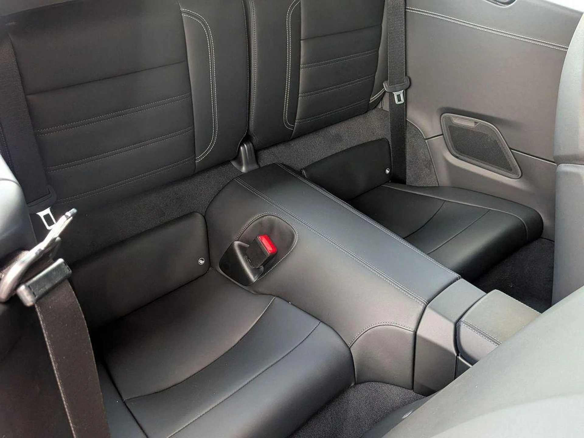 mph024_3108551720_n_H_As_Cli_W_Fep_W6_E_Pgs4npiw0sxk_71a2e12f7a