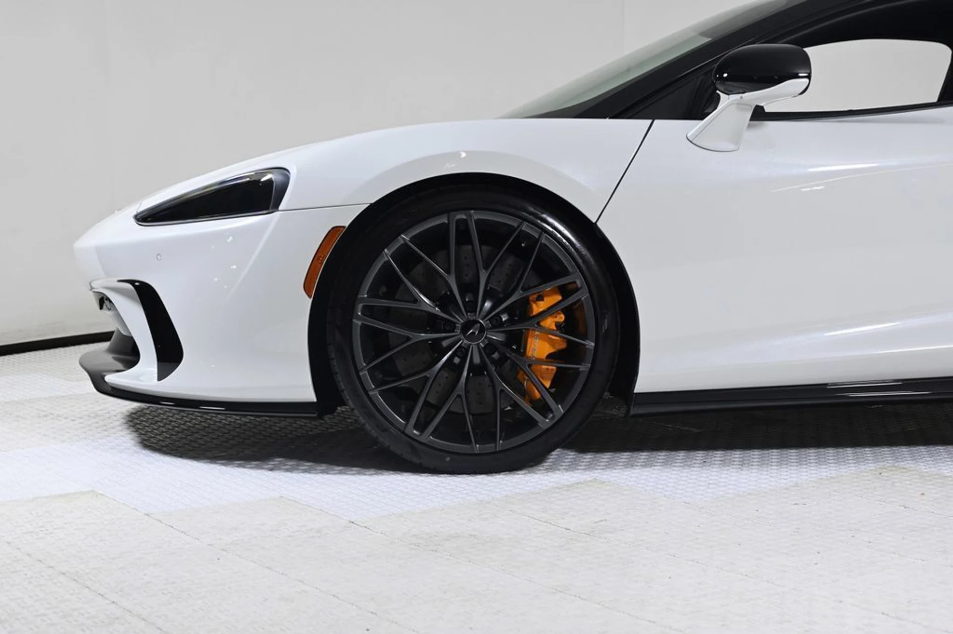 mph024_311613917_new_2026_mclaren_gts_performancecoupe_11350_22996324_25_1024_05129d69a2