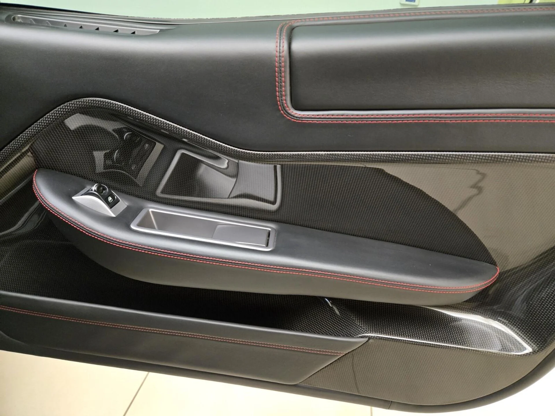 mph024_3116634908_Used_2008_Ferrari_599_GTB_Fiorano_1768891586_a0d2040ca7