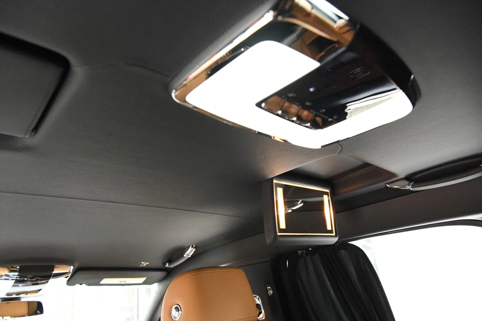 mph024_3118734715_11295_p26_l_61ff57ad3b