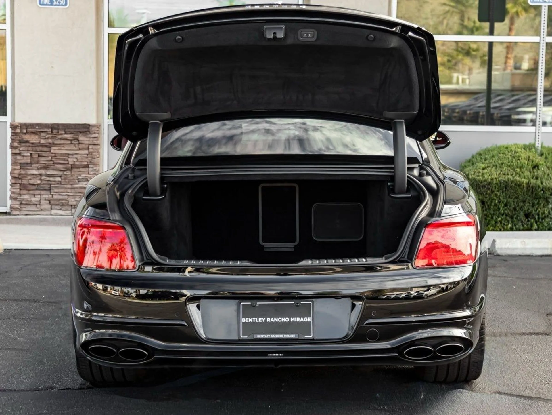 mph024_3119118472_25_caac659dbd