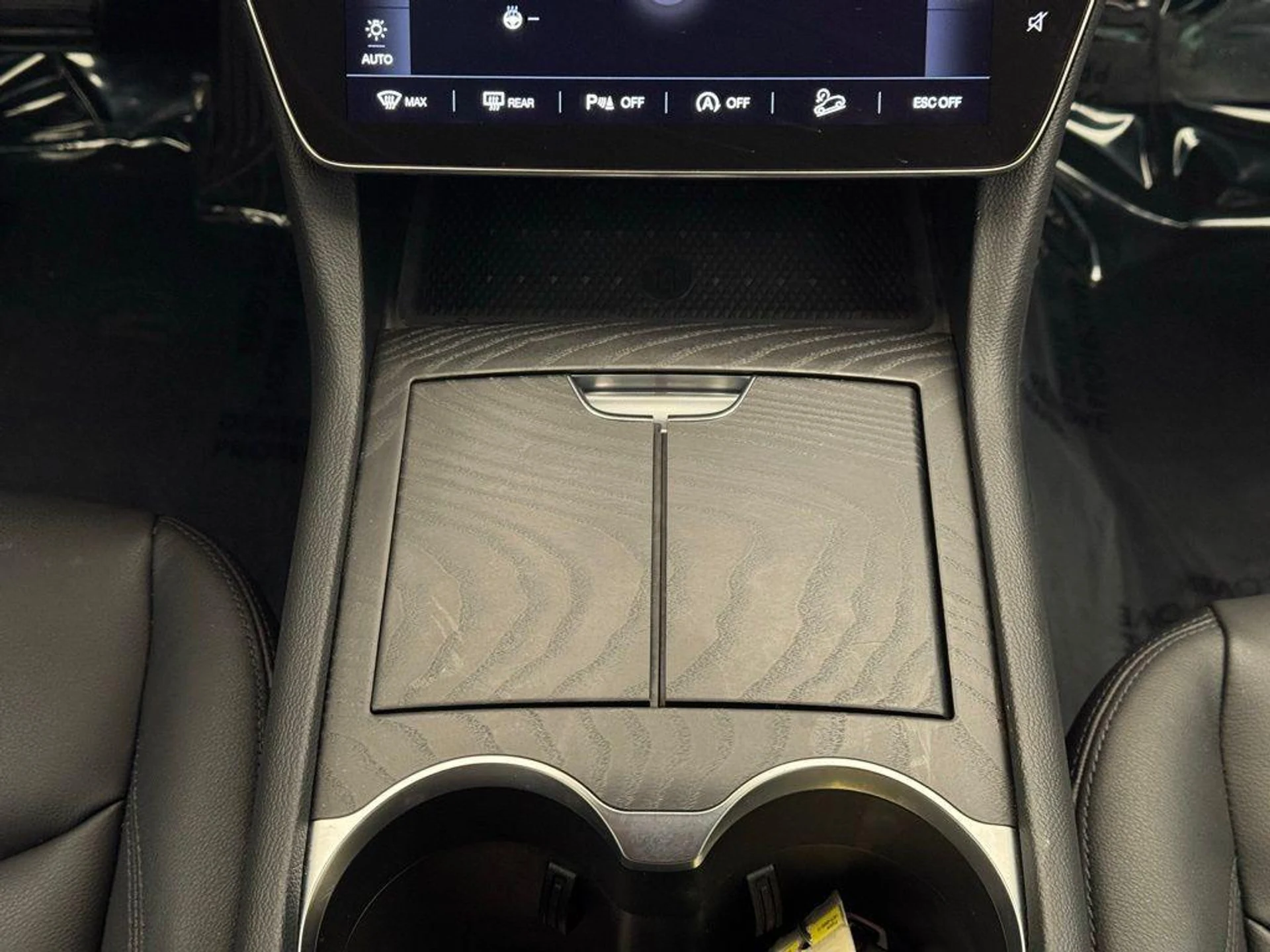 mph024_312057543_Krdp3_TL_e_Hb_F_Fovegg_SN_Kxl6_C2w_501875844d