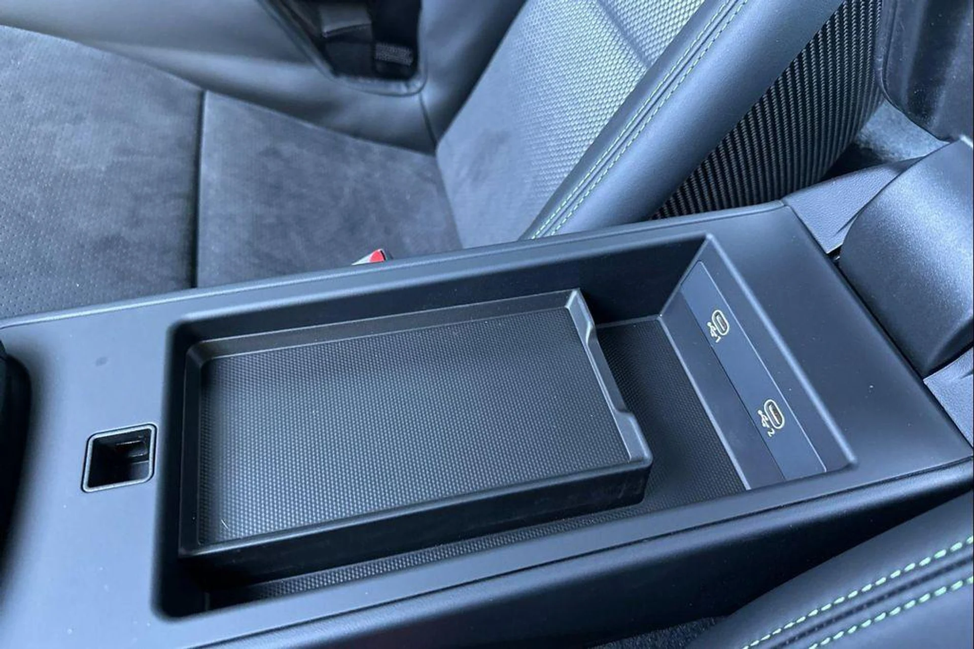 mph024_3128668110_Aj_K5_Aquk_TL_5m_Ou_Qt_VEJ_9cq7_wp8_2c81497e5c