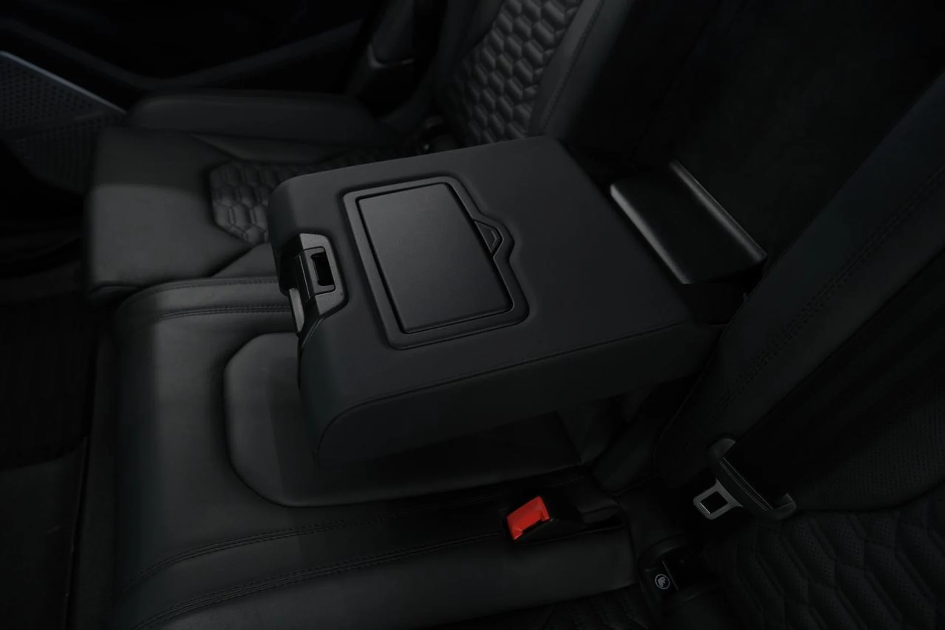 mph024_3135530285_173f8bf335a9fcba8c98f98490e152d6_691776664d