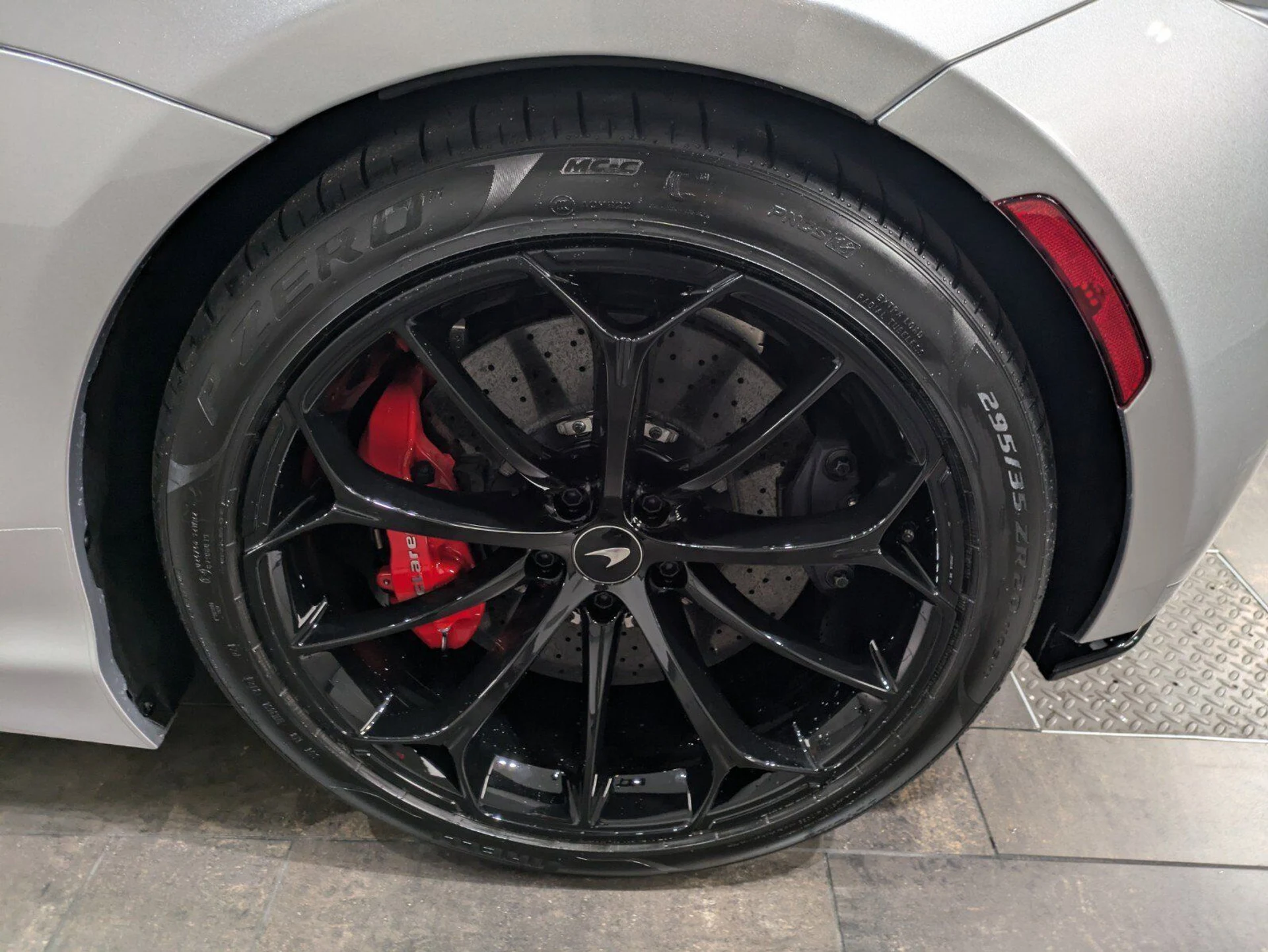 mph024_3139203974_0fd49848bd1b045f5189846723087771_4c7b3c4729