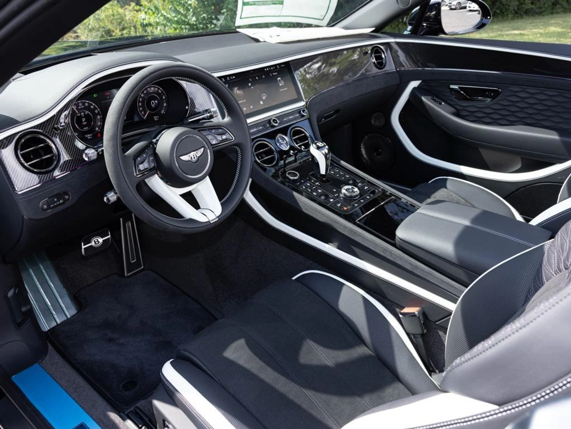 mph024_3144126846_444557825_68a6f5bde473ddbdad4ed8ca_d43c43d37d