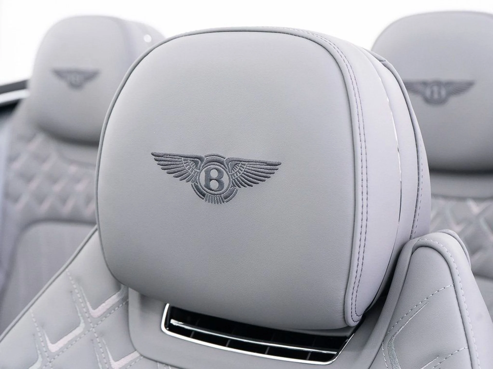 mph024_3150352436_079d3559a4f3e8215752c38ac145fe84_15ddf46dc9