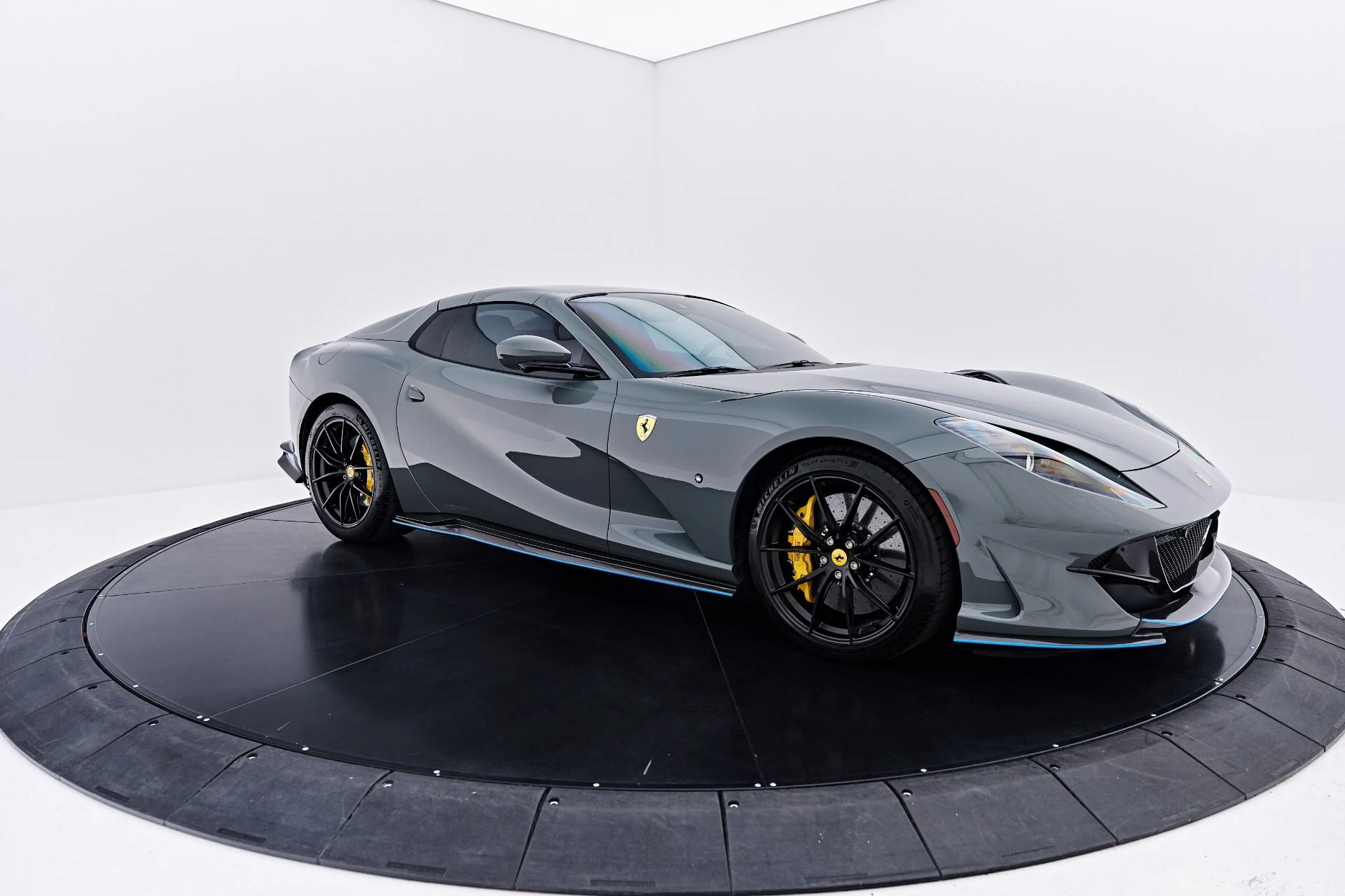 mph024_3155488581_Used_2023_Ferrari_812_GTS_Base_1785431355_2eb0805fb6