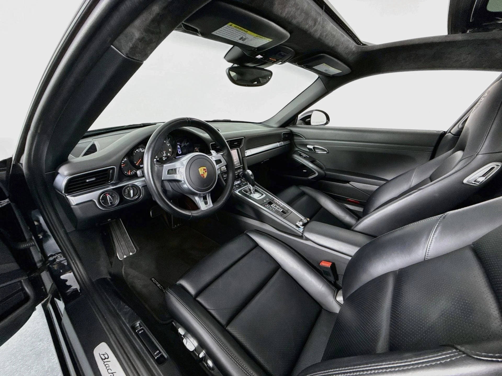 mph024_3157758748_Used_2016_Porsche_911_Carrera_Black_Edition_1791478361_5788aa9cde