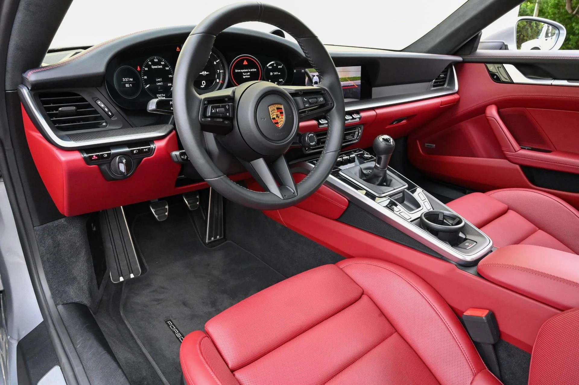 mph024_3168043976_Used_2021_Porsche_911_Carrera_S_1754403890_f1ee0c6335