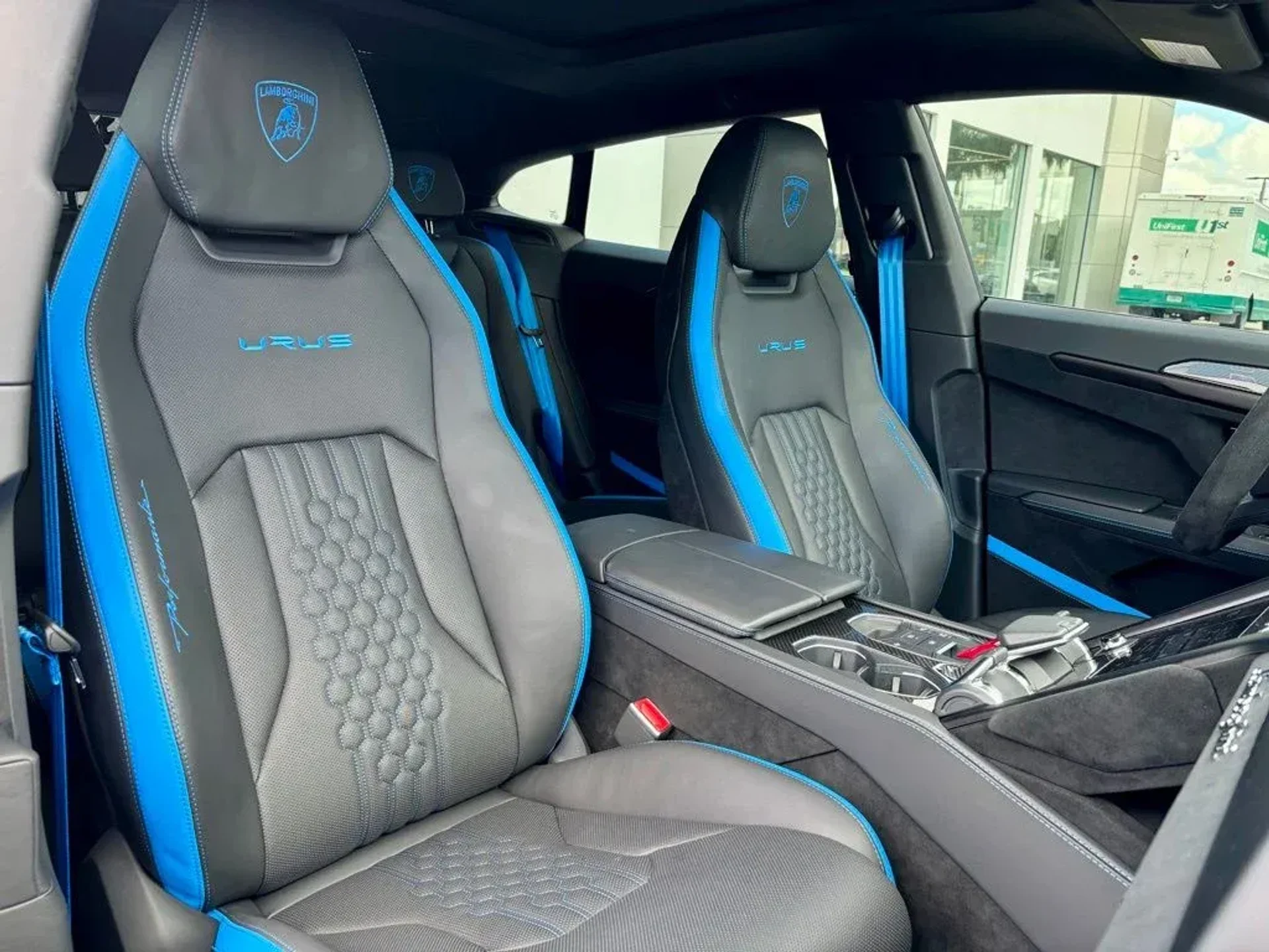 mph024_3169164803_43dc27c11c7ab9b1672fa94ddc894ead_539c061148