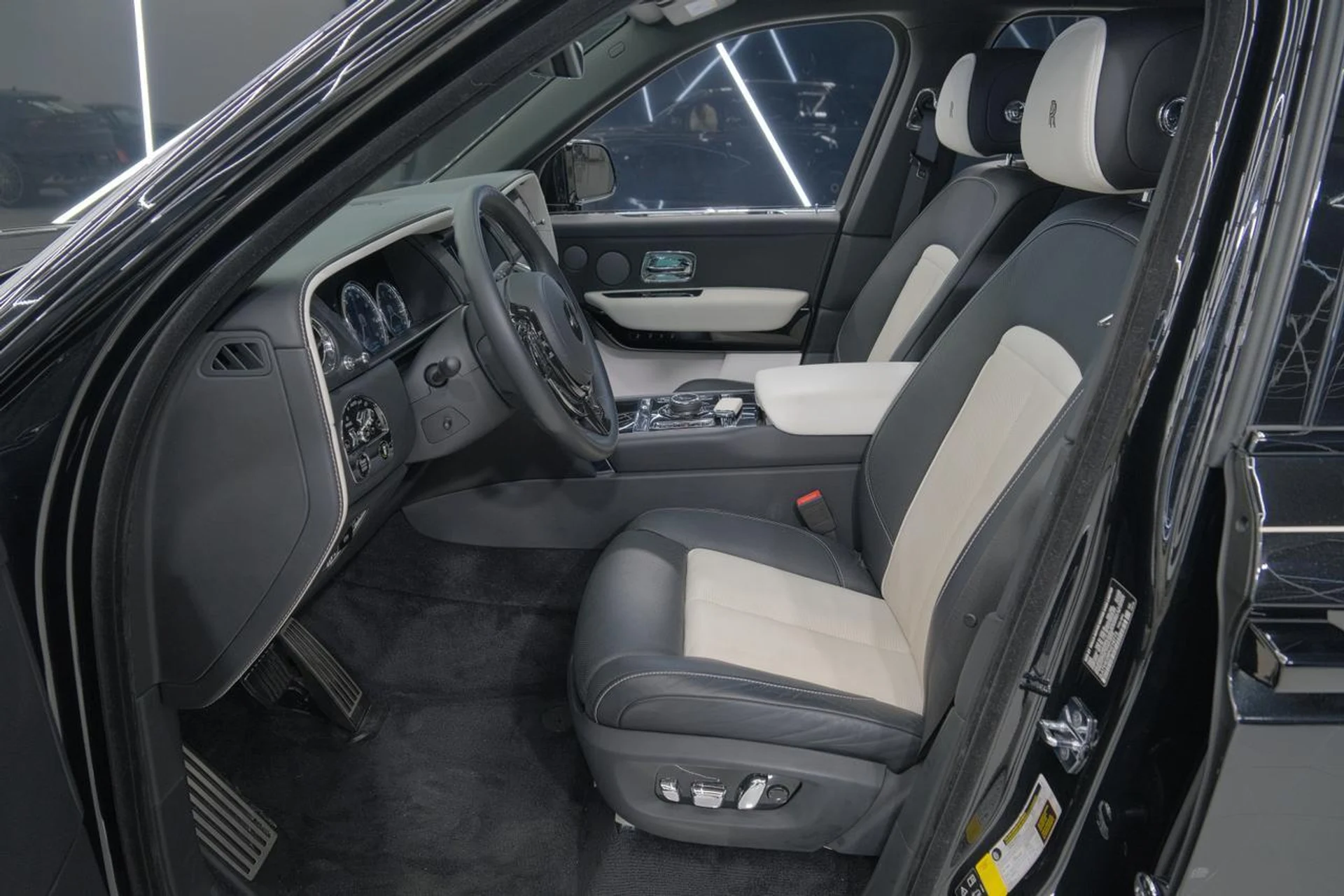 mph024_317775787_231cbab9ebabe24760a3b686d08e7f4e_dd0f4d9c87