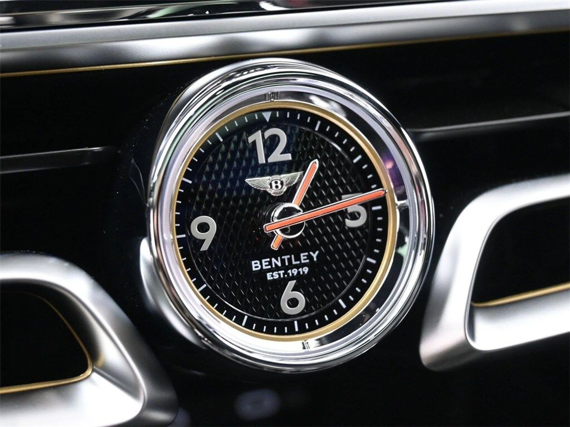 mph024_3184328344_3af26f9bd13b0e5f6a95d91fdbc3db35x_332ede9fa3