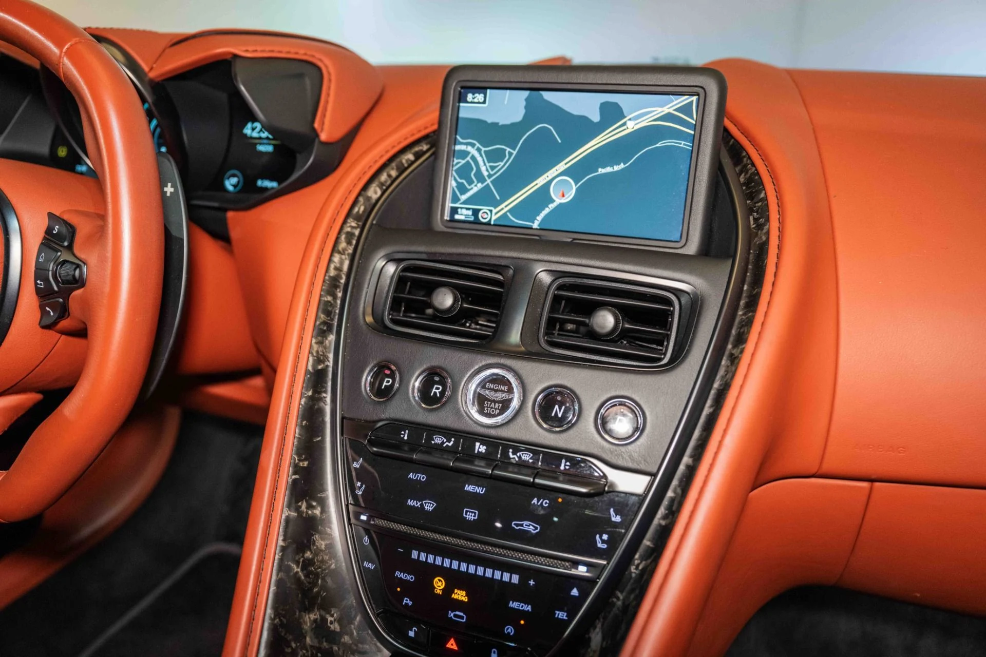 mph024_3191367733_Used_2019_Aston_Martin_DBS_Superleggera_1726670802_c99a4ea878