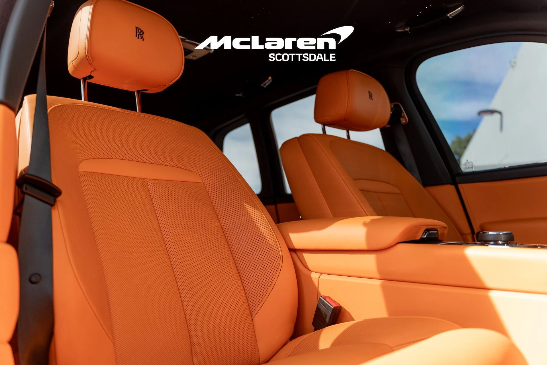 mph024_3211058319_Used_2025_Rolls_Royce_CULLINAN_1762551251_87e2090efb