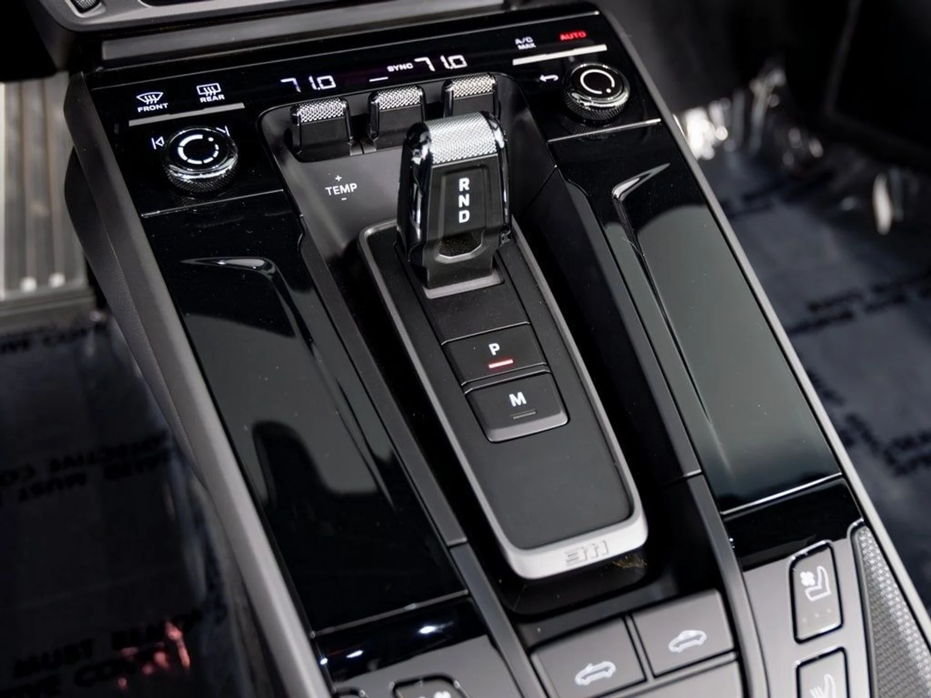 mph024_3221182820_161c575018dae37bc391b3276f64ee55x_301389df10