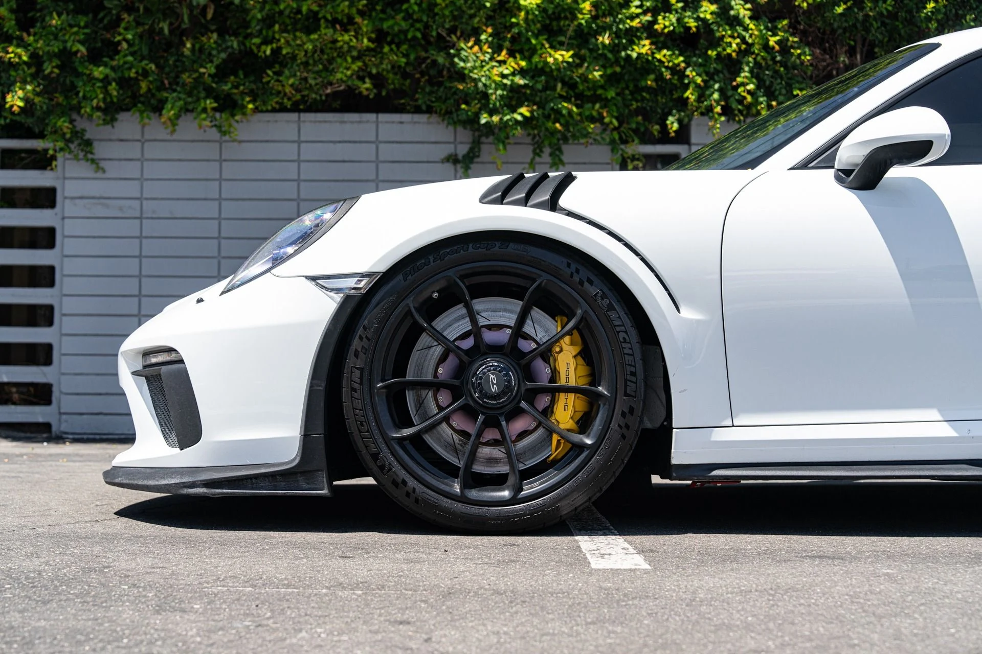 mph024_3224899779_Used_2019_Porsche_911_GT_3_RS_1754072608_f6f908aecc
