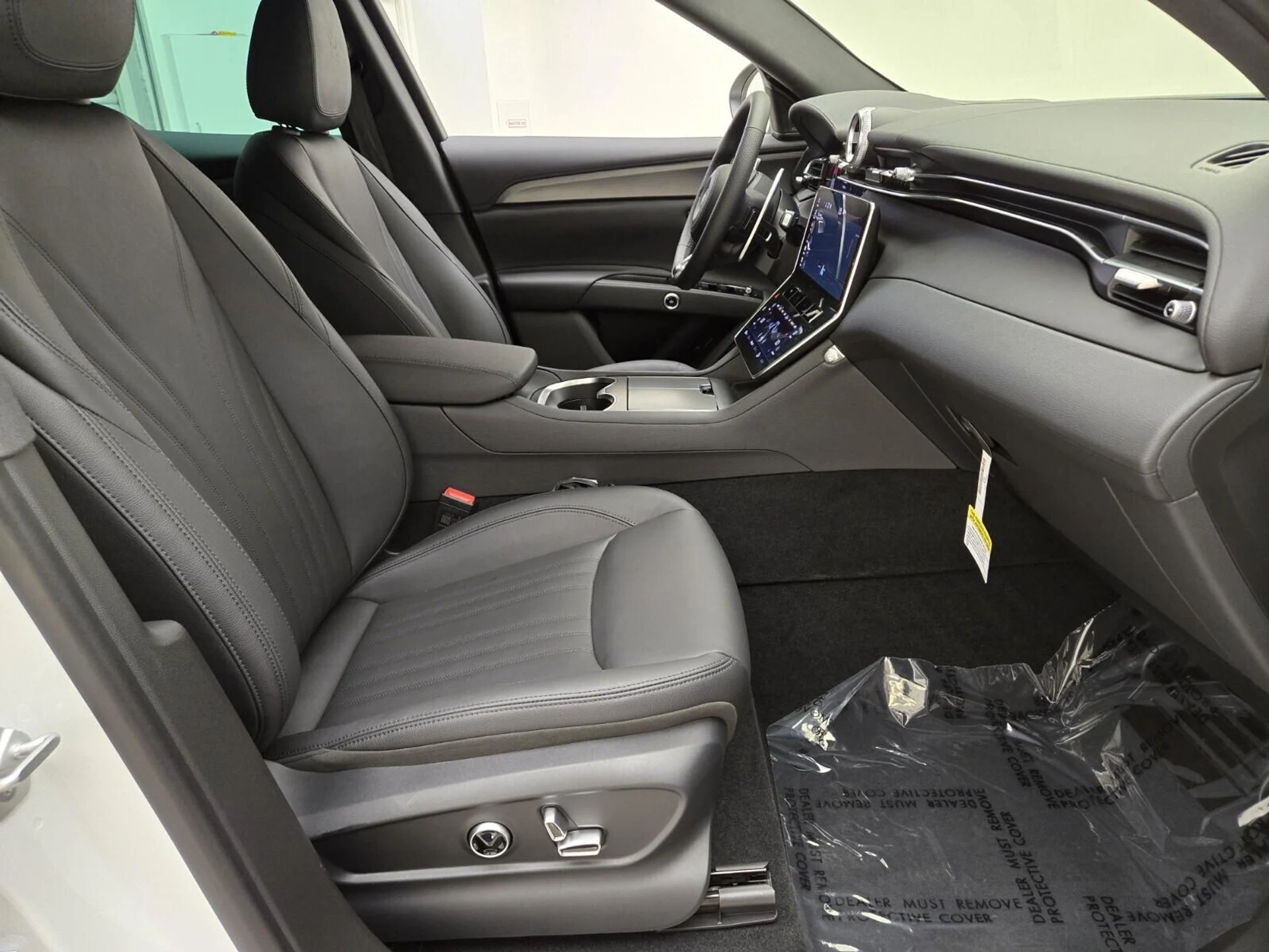 mph024_3226360148_New_2024_Maserati_Grecale_GT_1753247528_eedcbd4ee4