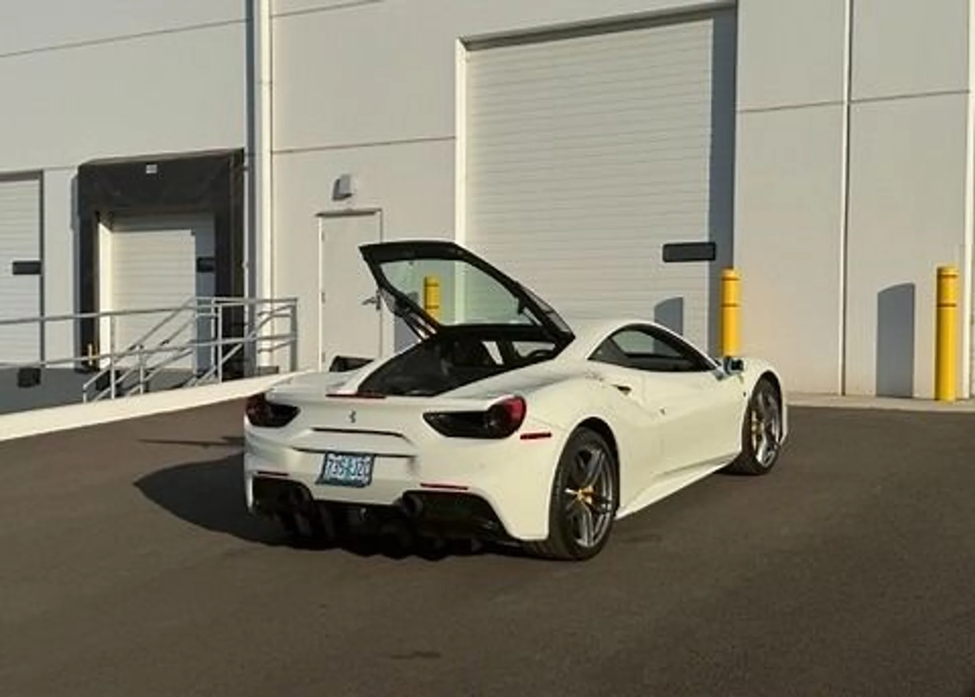mph024_3226387690_Used_2019_Ferrari_488_GTB_1788475410_caef302451