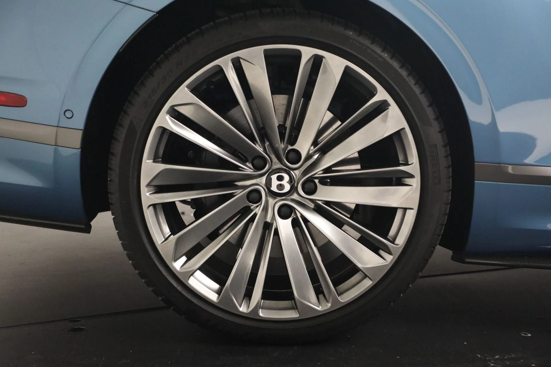 mph024_323223752_Used_2024_Bentley_Continental_GTC_Speed_1776904717_053b2f3fc6