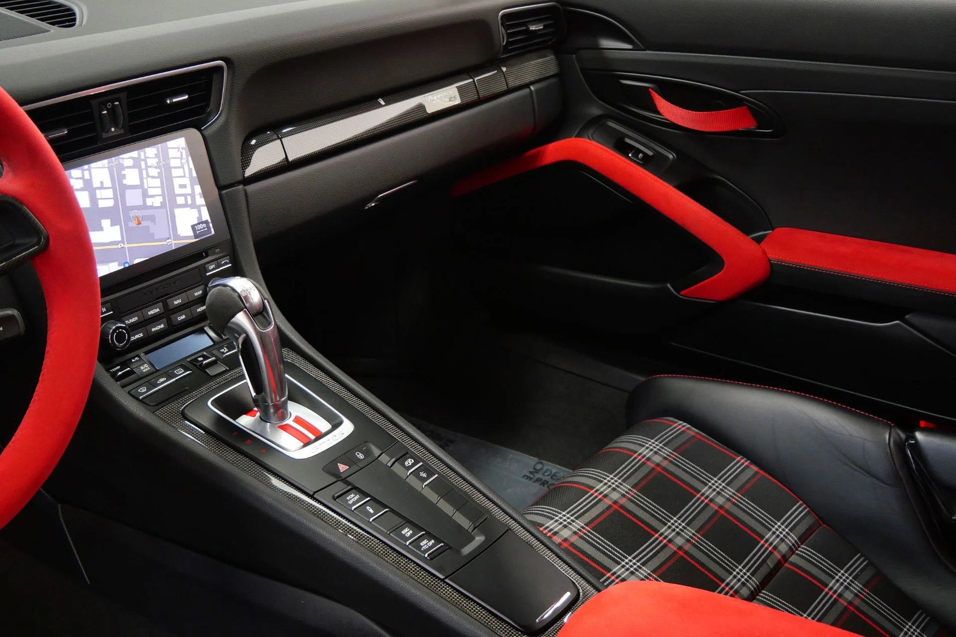 mph024_3236923816_Used_2018_Porsche_911_GT_2_RS_Weissach_Package_Front_Axle_Lift_1770139767_373170b95b