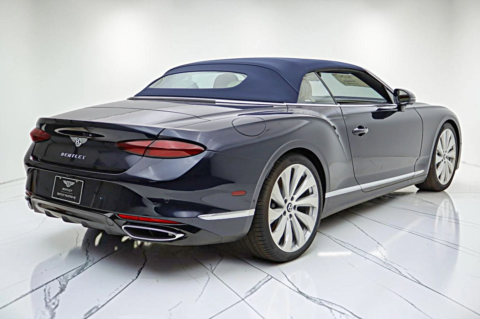 mph024_3248930355_New_2026_Bentley_Continental_GTC_3d9440862f