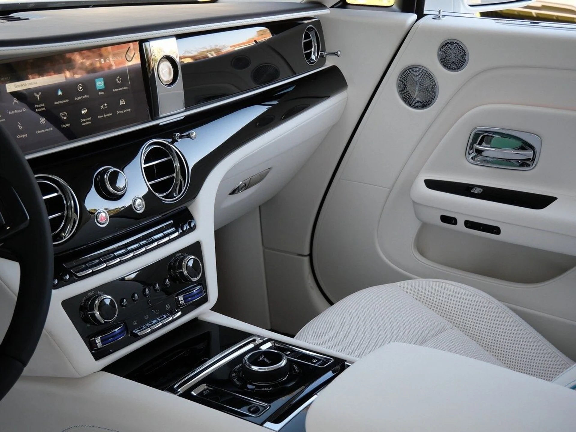 mph024_3251716306_9cf675b4c34bab0196cf197229887259x_2d11469349