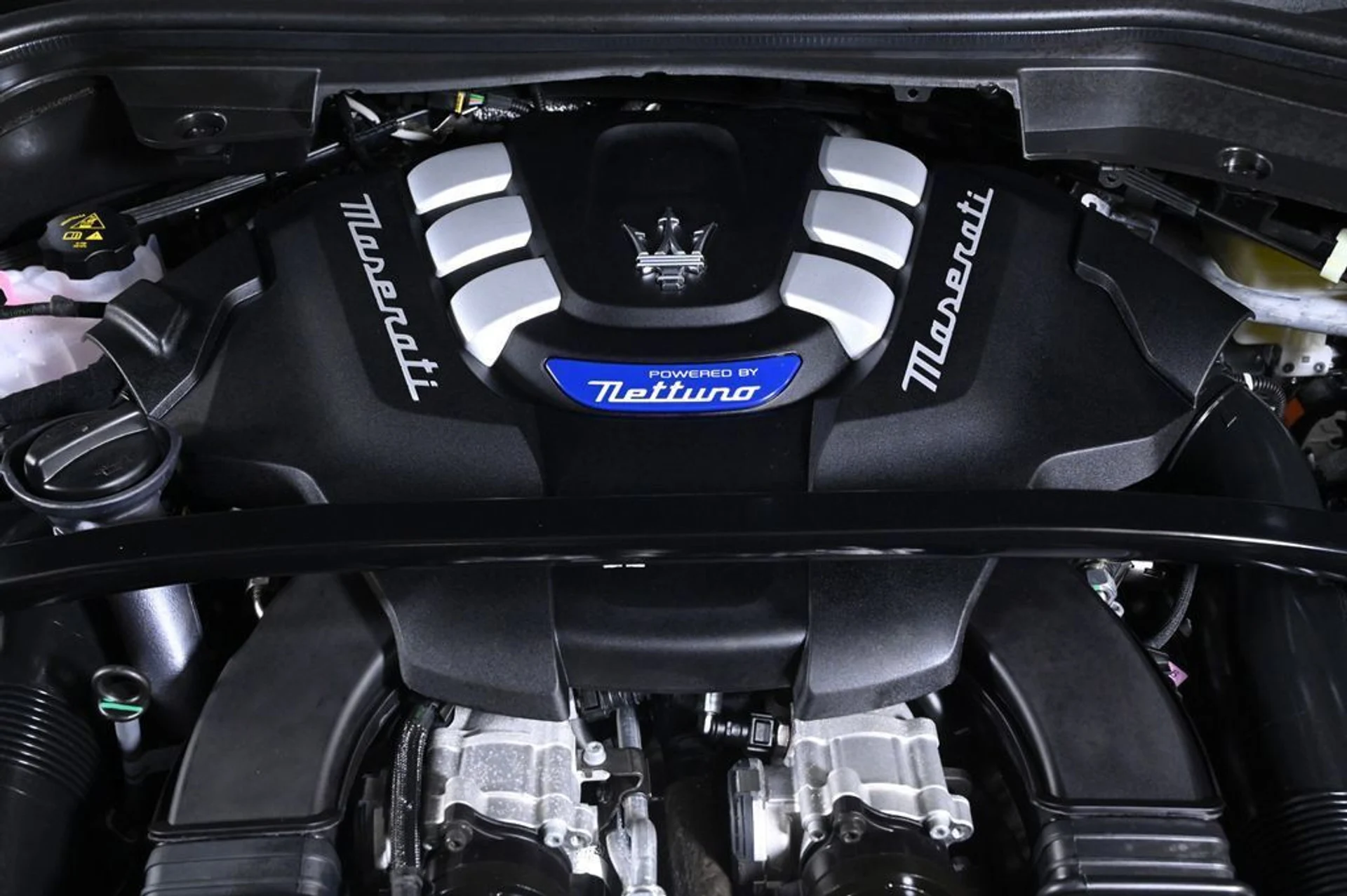 mph024_3267492369_new_2026_maserati_grecale_modenaawd_11350_23023958_25_1024_9d06c3b4e9