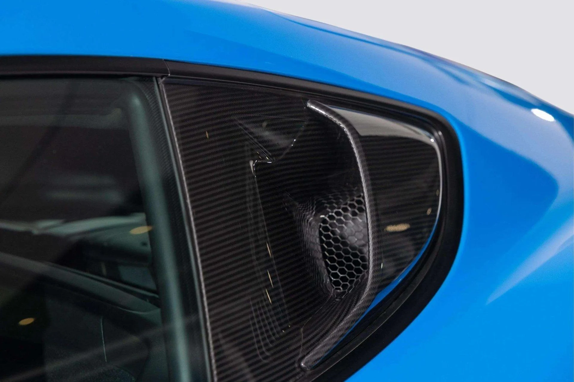 mph024_3271266614_image_25_5f23ab2167