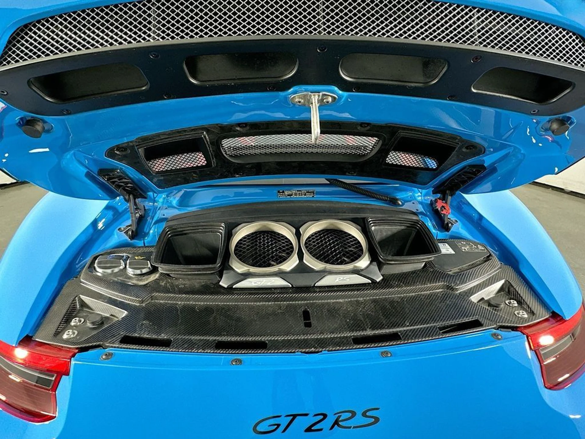 mph024_3280739340_71e706bc41cae0523dde4c64acea3631x_8975ca171c