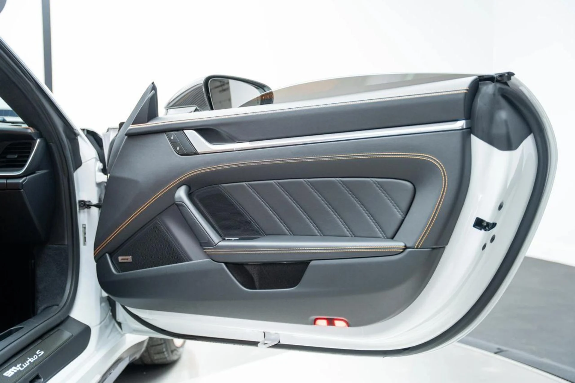 mph024_3285312669_9c7b4aaa37272c0acb4732db74fcee8f_c0335f2206