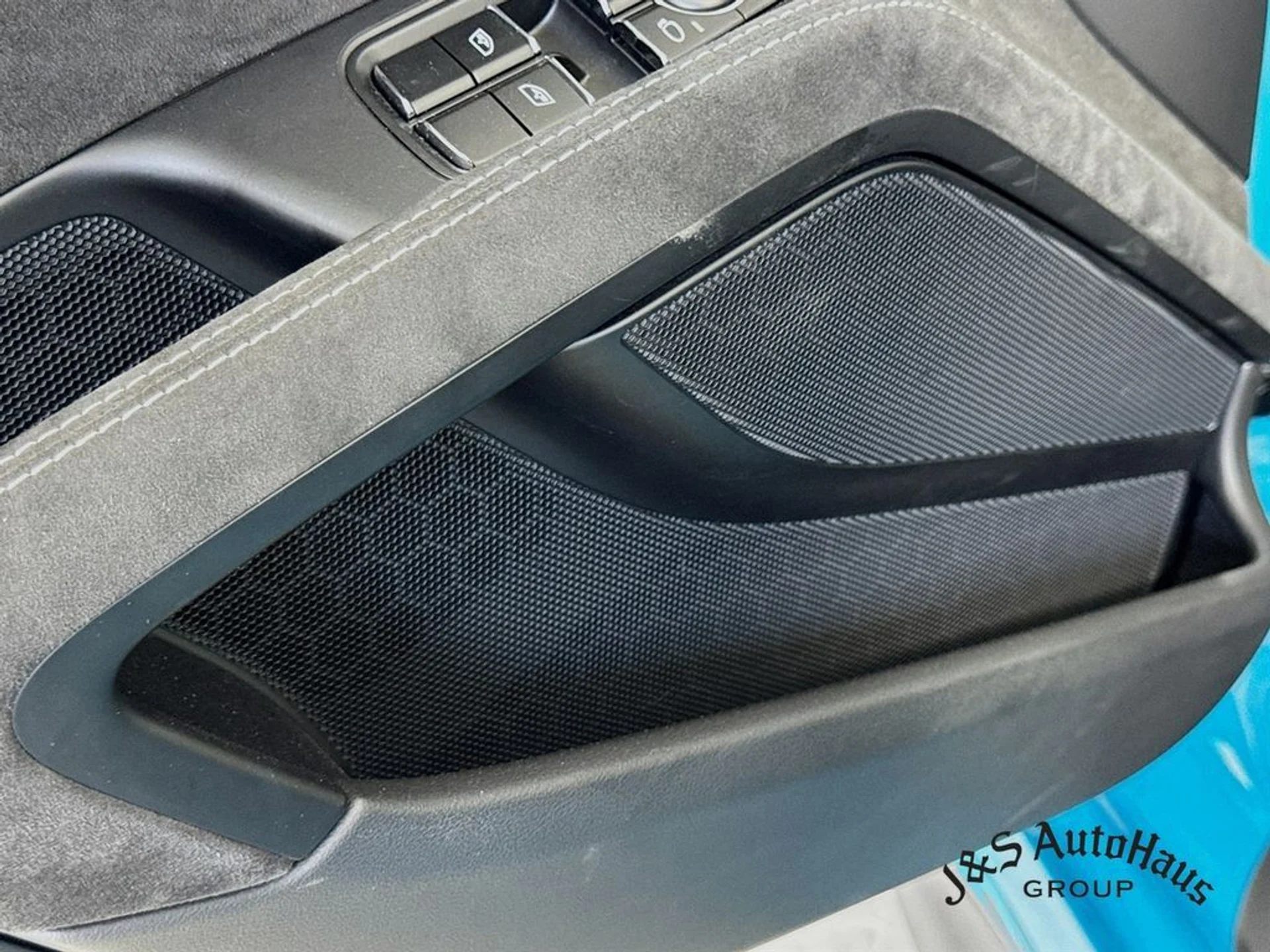 mph024_3285329491_n5e0uvyc2m1skwje25ajmm607lap_6fa960afa5