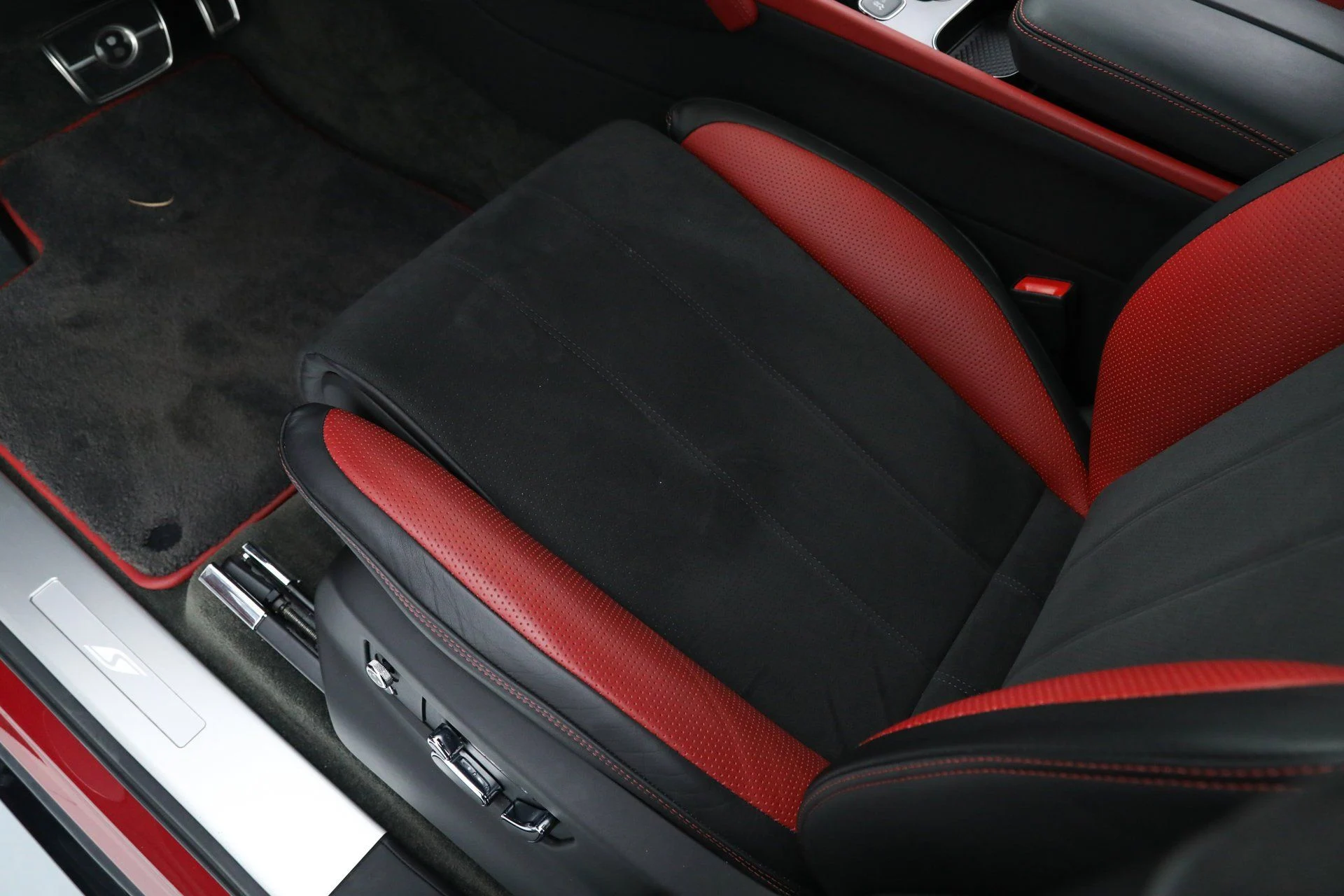 mph024_3288196377_b222e603862ba5f25f5f36fe631abcec_9c045abb83