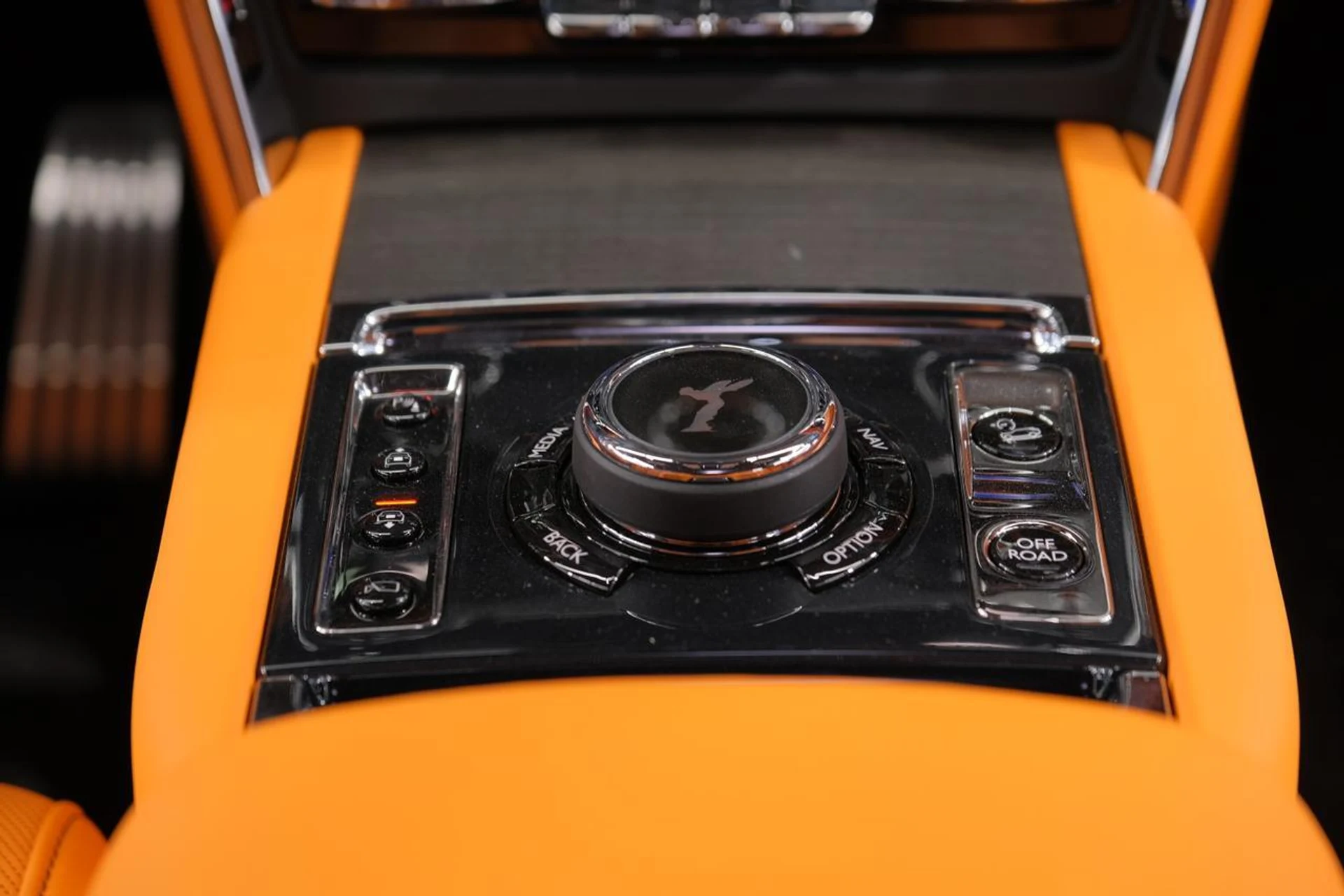 mph024_3297283005_77b0b9473f6ad12fbeaea6ffd24586bc_a14b1f05ff