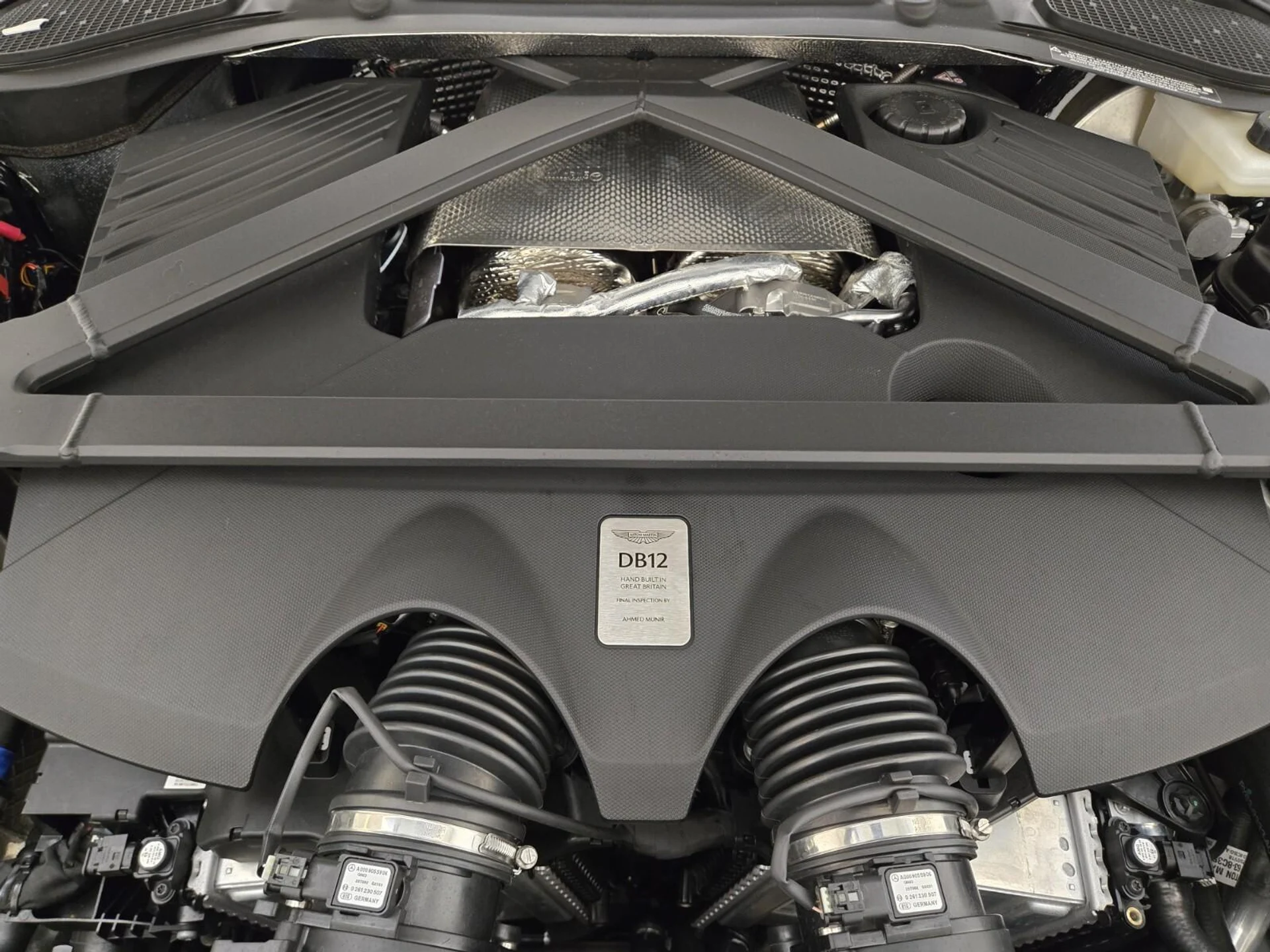 mph024_3298958995_New_2026_Aston_Martin_DB_12_Volante_1771740427_a1a1246758