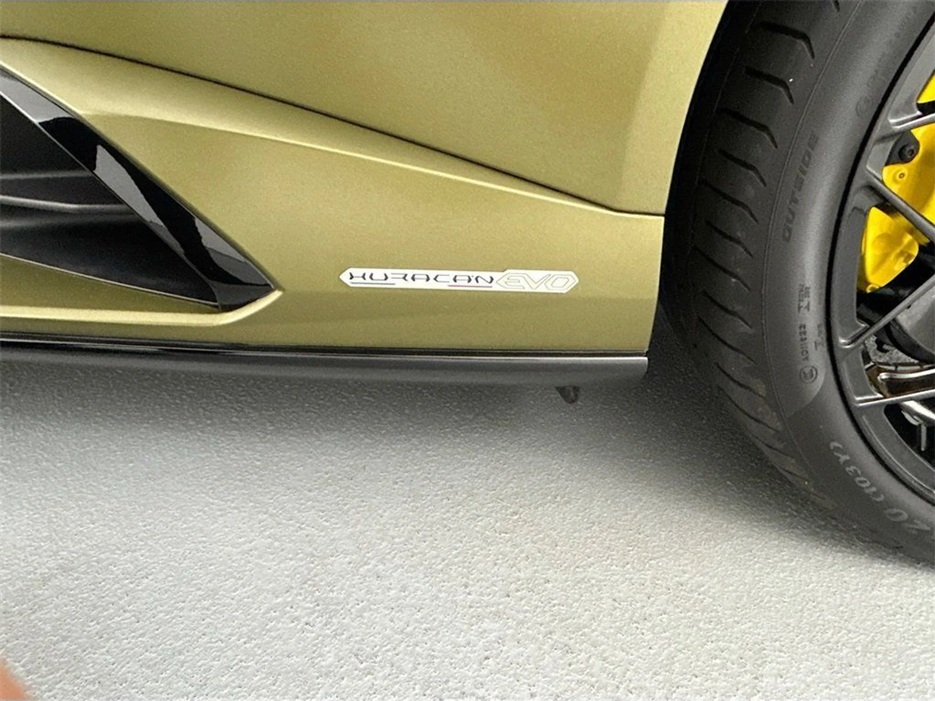 mph024_3304912811_120d1a352ae772557a771e7d63df0a60_48ed954917